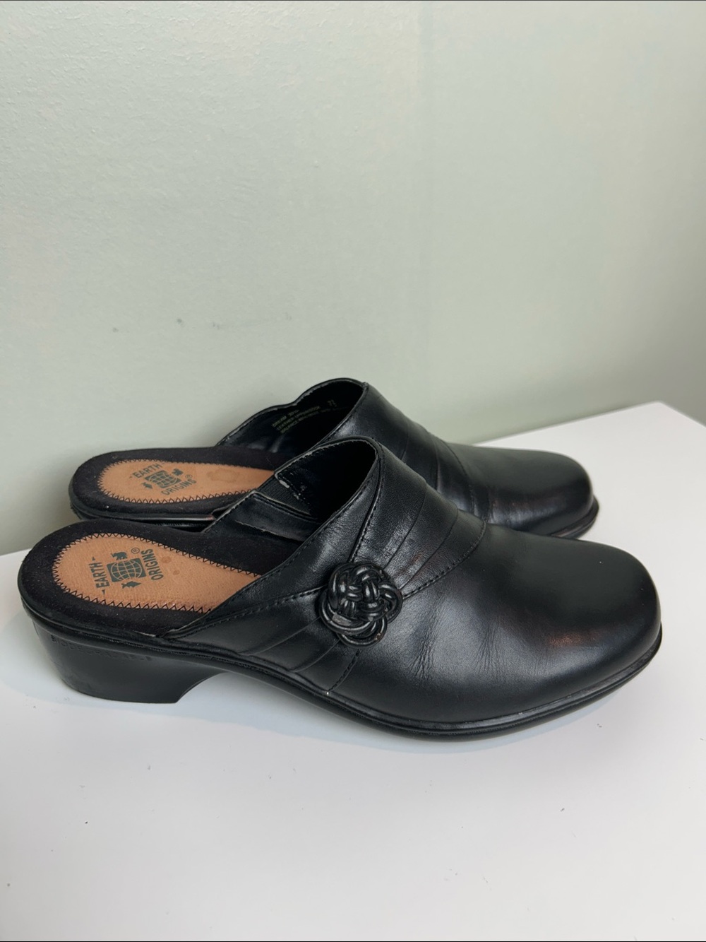 Earth Origins Dream Black Leather Comfort Clogs Mules Shoes Women’s 7.5
